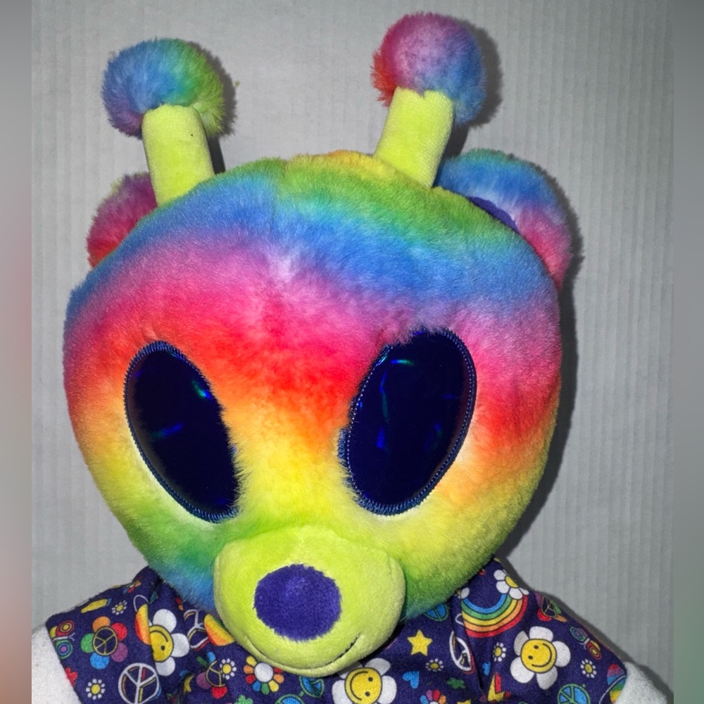Build a Bear RAINBOW BEAR-LIEN ALIEN stuffed in pajamas - Picture 3 of 8